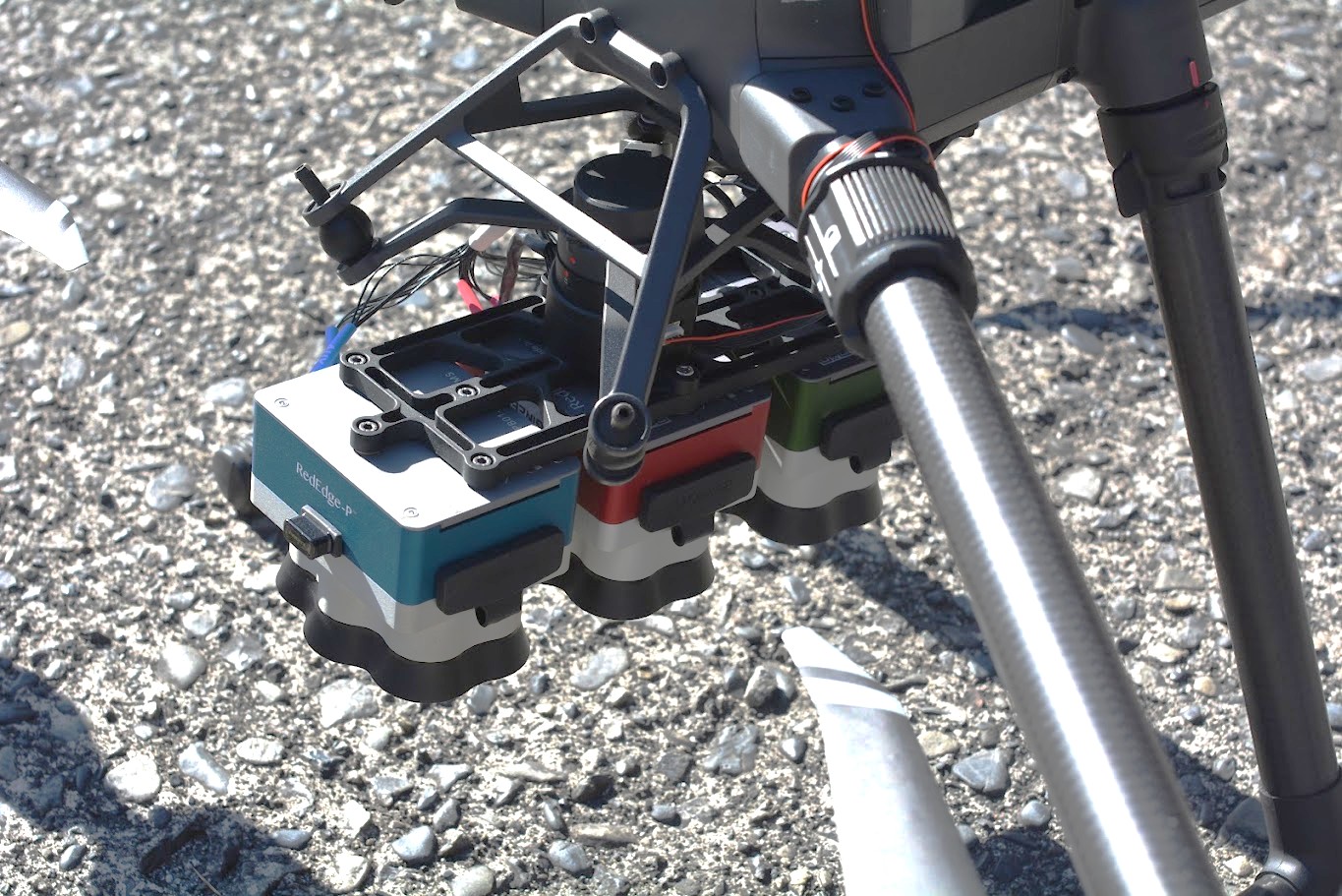 Matrice 350 RTKにRedEdge-P Tripleを搭載した研究運用例